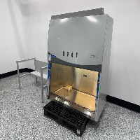 Labconco Logic+ 4' BioSafety Cabinet image 1